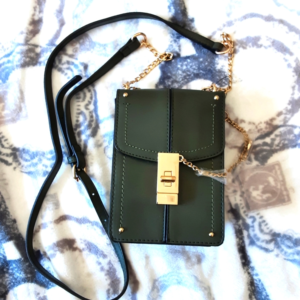 NWT. MKF crossbody bag